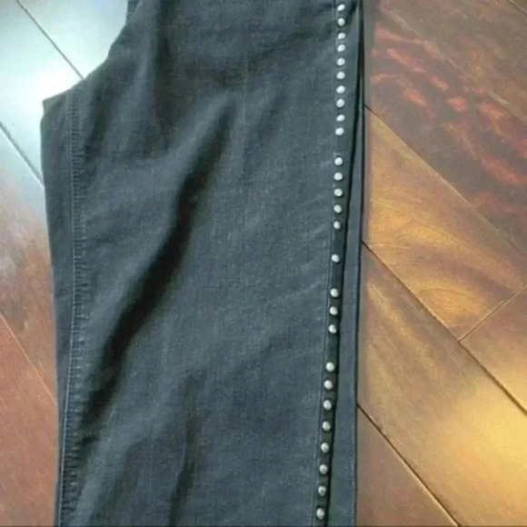 Evermore Skinny Jeans Side Studded Ankle Cropped Black Denim Size 29 7 - Picture 11 of 15